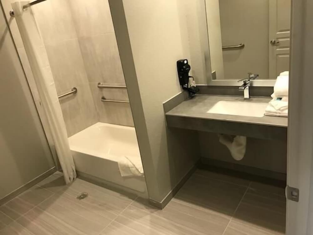 Crystal Inn Sugar Land - photo 20