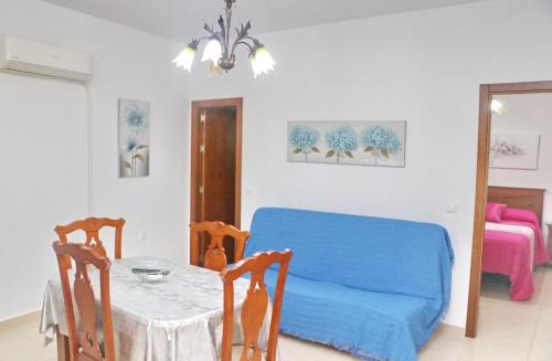 Apartamento Pascual Junquera I — 4-Star Luxury Hotel in Conil De La Frontera, Spain