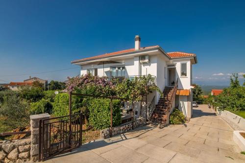 Apartment Tome — 4-Star Luxury Hotel in Krk, Croatia