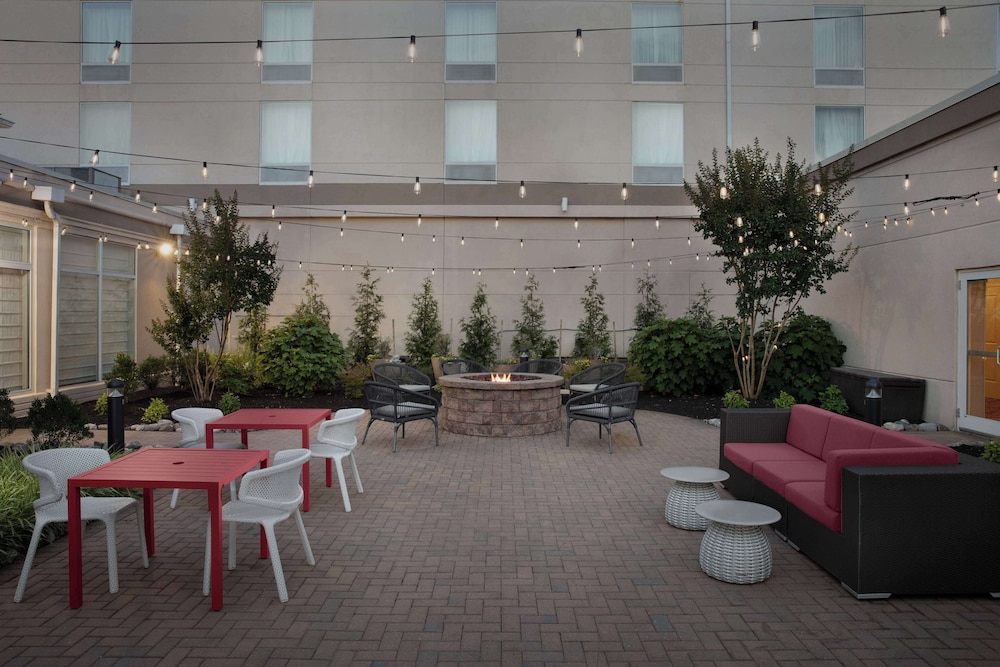 Hilton Garden Inn Philadelphia Ft. Washington - photo 47