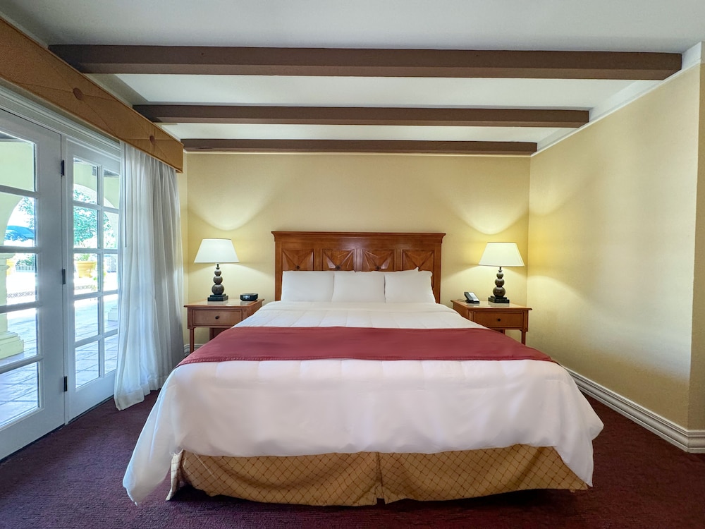 La Posada Hotel - photo 11