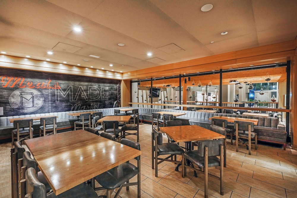 DoubleTree by Hilton Tulsa Downtown - photo 68