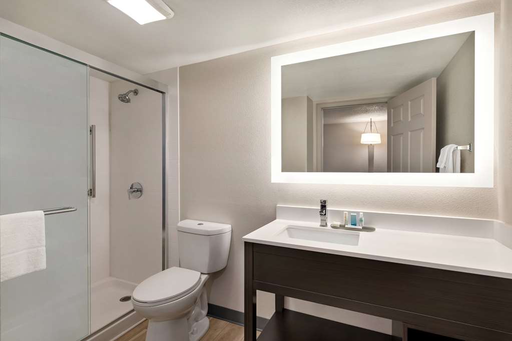 La Quinta Inn by Wyndham Columbus Airport Area - photo 23