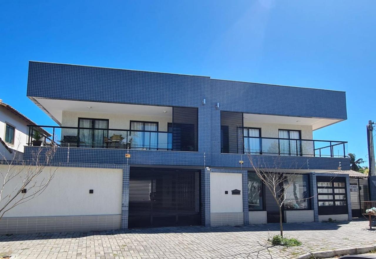 Aptº 2 Quartos Com Ar Split 2 Banheiros Varanda Ótimo Para Família Prox Praia Do Forte Centro Rua Dos Biquínis