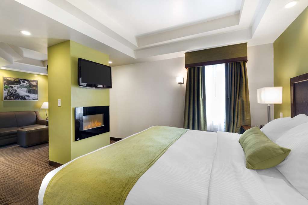 Best Western Plus Cold Spring - photo 29