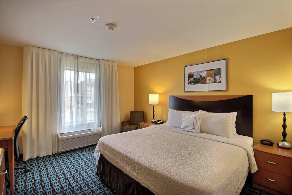 Fairfield Inn & Suites by Marriott Milwaukee Airport - photo 25
