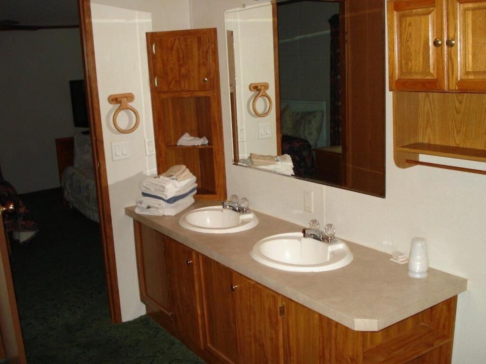 Comfort Green Motel - photo 38