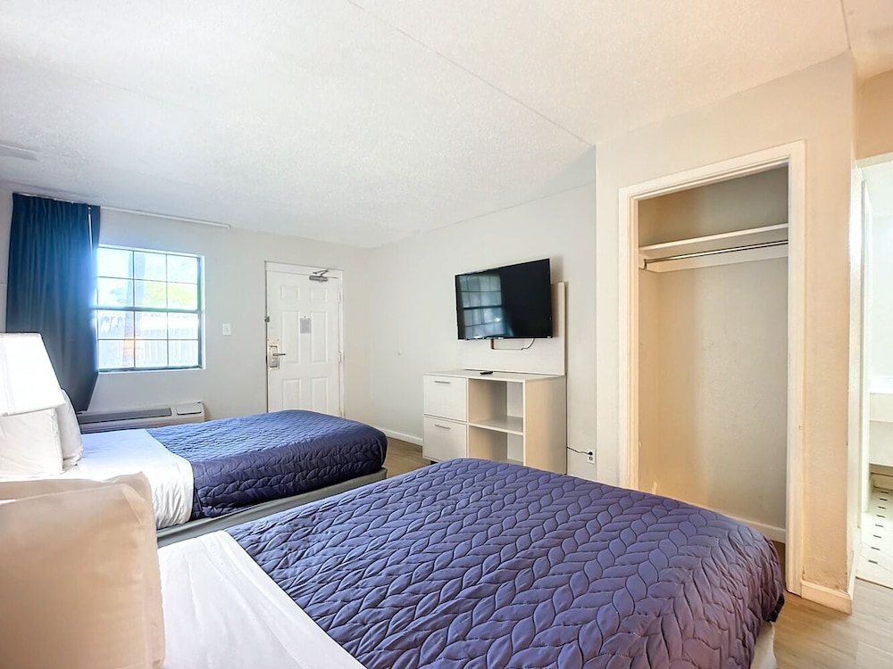 Stayable Suites Jacksonville - photo 29