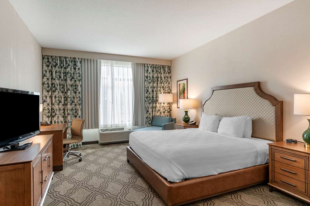 Best Western Premier Pasco Inn & Suites - photo 7