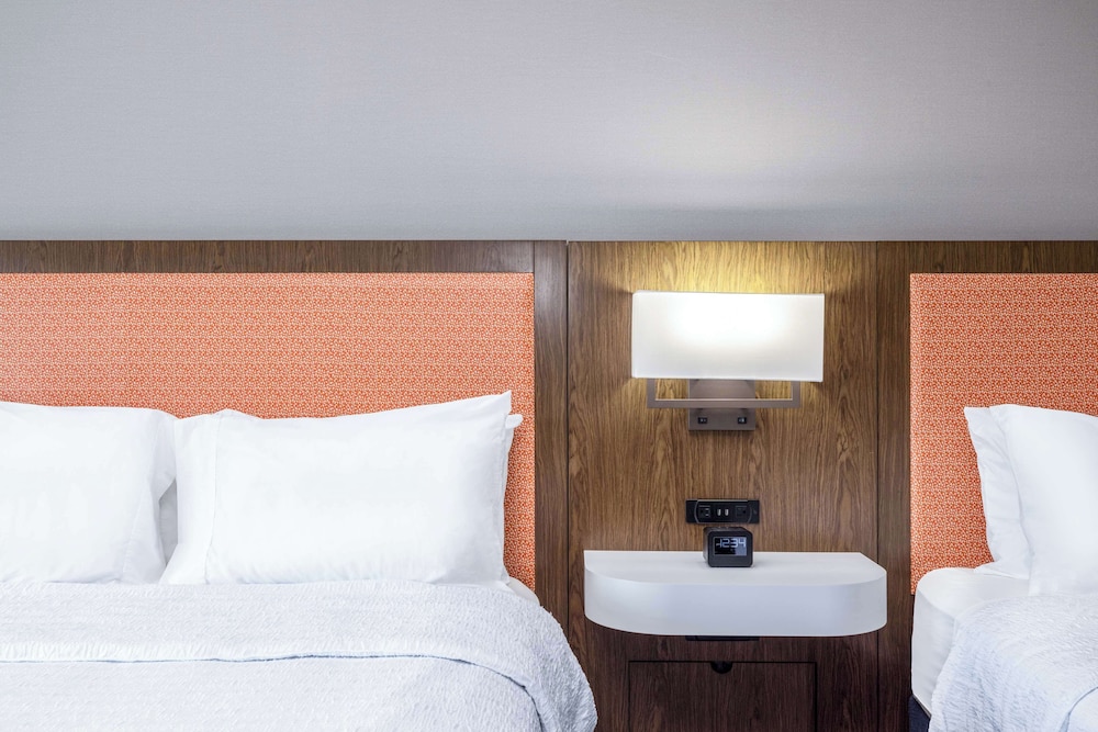 Hampton Inn & Suites Casper - photo 20