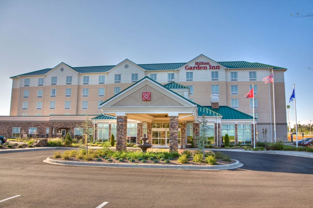 Hilton Garden Inn Clarksville - photo 48