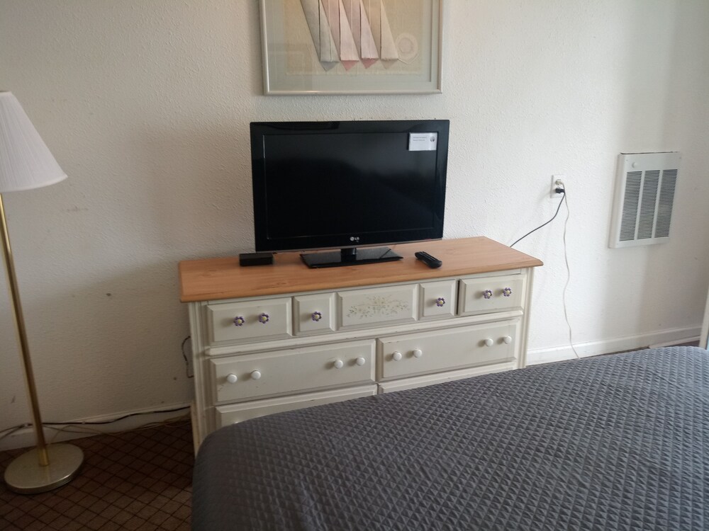 La Fun Motel - photo 32
