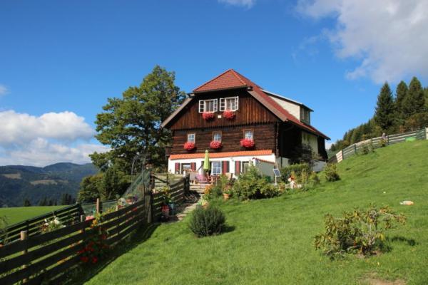 Haus Mauken Appartments Mit Panoramablick — 4-Star Luxury Hotel in Murau, Austria