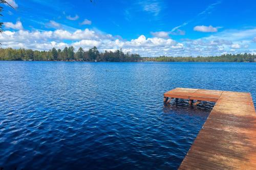 Watermelon Retreat & Suite — 4-Star Luxury Hotel in Three Lakes, United States