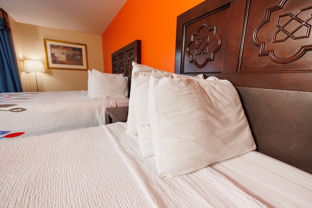Garnet Inn & Suites Orlando - photo 34