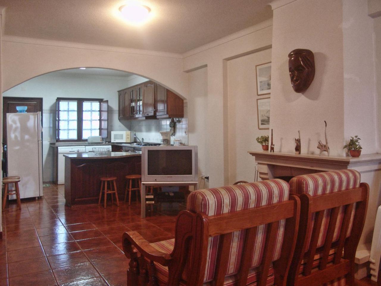 Apartamento Os Compadres — 4-Star Luxury Hotel in Vila Nova De Milfontes, Portugal