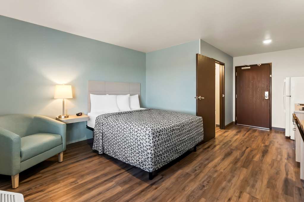 Woodspring Suites Easton Nazareth - photo 25