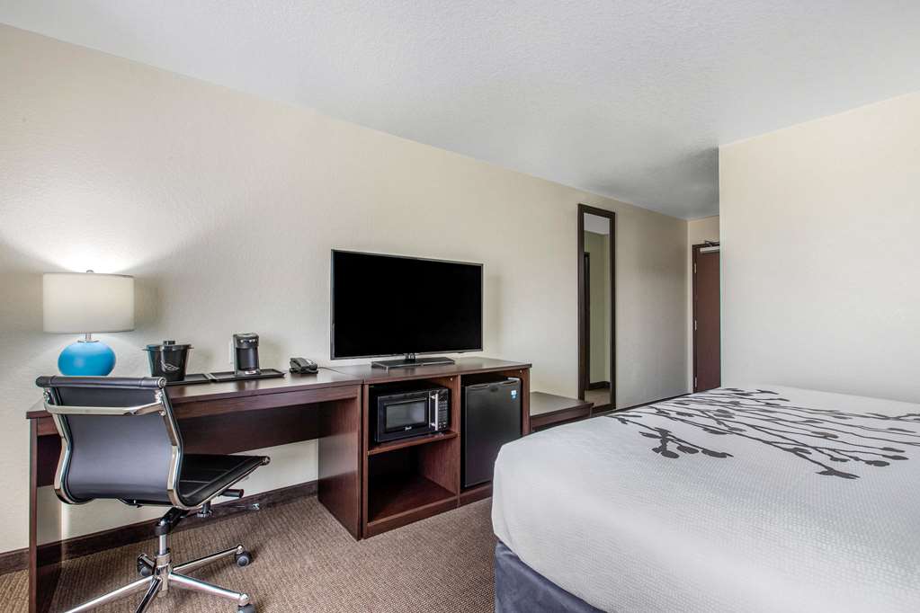 Sleep Inn & Suites Ankeny Des Moines - photo 17