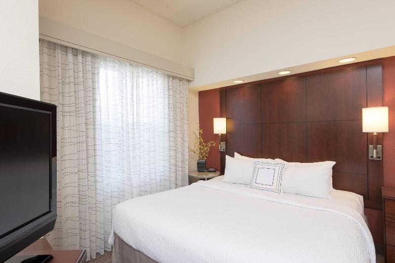 Residence Inn Marriott Moline - photo 33