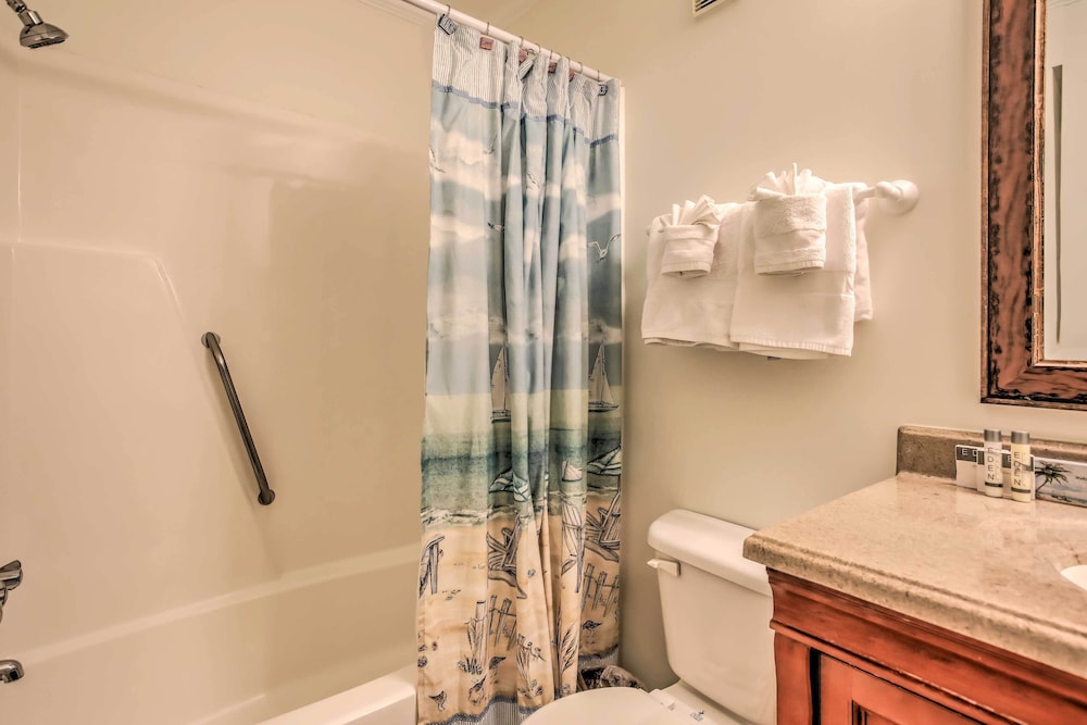 Cozy Myrtle Beach Escape With Resort Amenities - photo 6