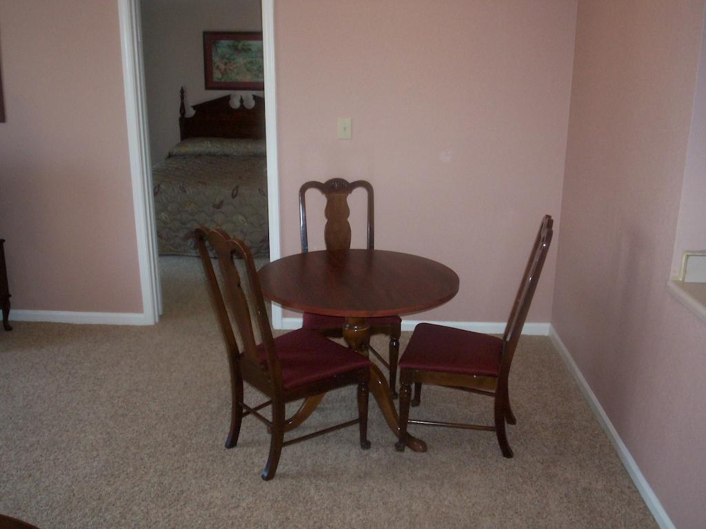 Rime Garden Inn & Suites - photo 13