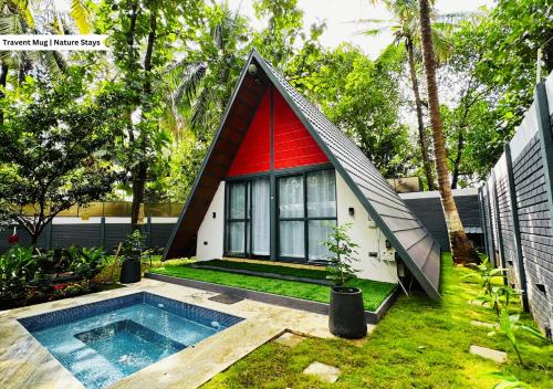 Oh Bali Villa by Travent Mug — 4-Star Luxury Hotel in Closepet, India