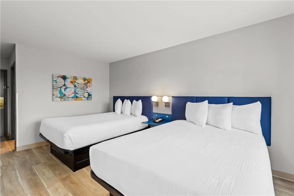 Microtel Inn & Suites by Wyndham Norcross - photo 15