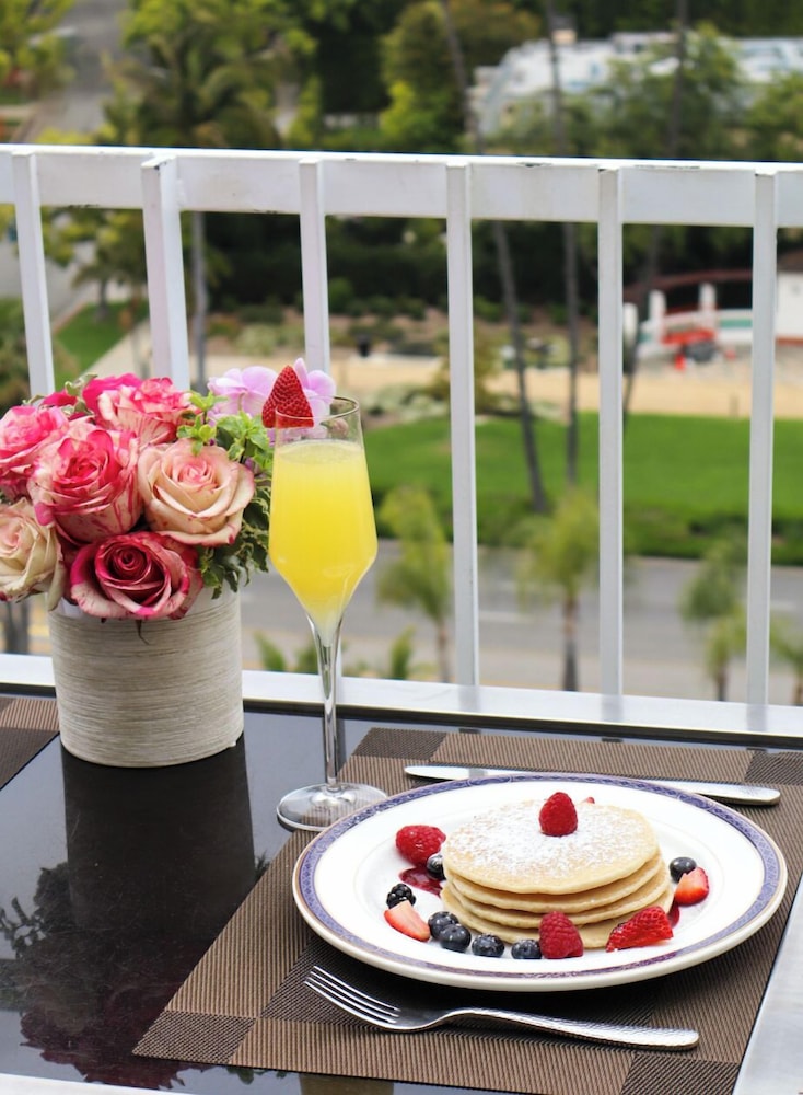 The Beverly Hilton - photo 81