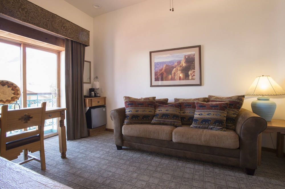 Table Mountain Inn - photo 13