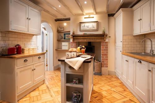 The Woodworkers Cottage — 4-Star Luxury Hotel in Alnwick, United Kingdom