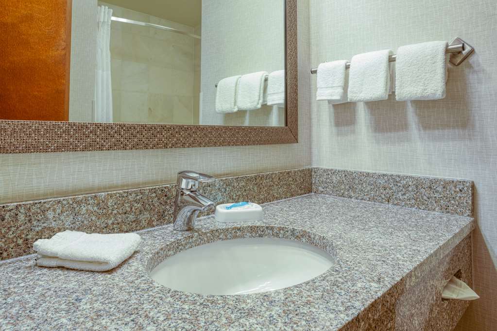 Drury Inn & Suites Indianapolis Northeast - photo 28