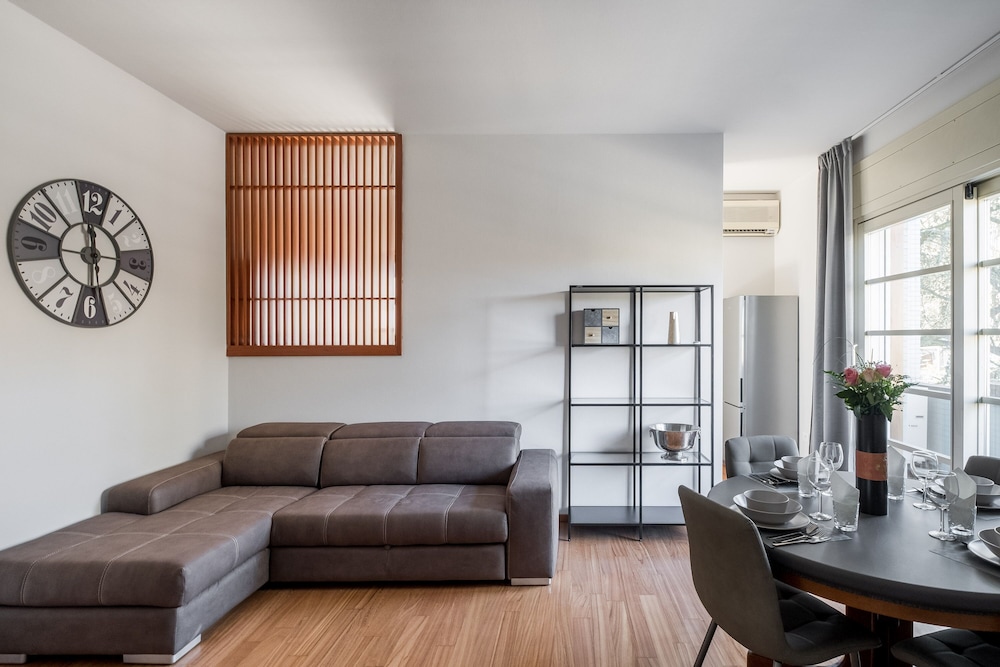 Tagliacozzi Suite — 4-Star Luxury Hotel in Bologna, Italy