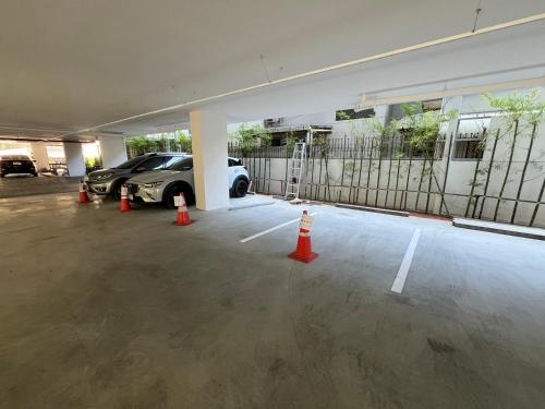 Cozy stay Near Chatuchak Market 814