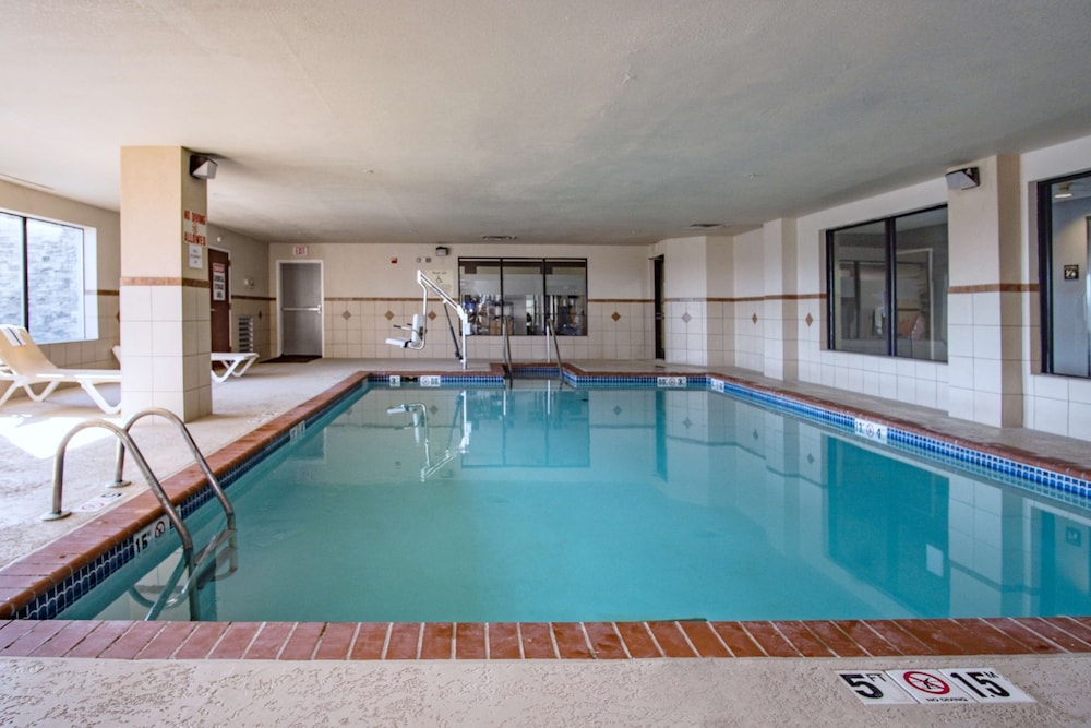 Hampton Inn Oklahoma City Yukon - photo 35