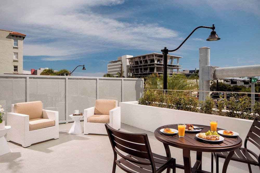 Residence Inn by Marriott Miami Beach South Beach - photo 16