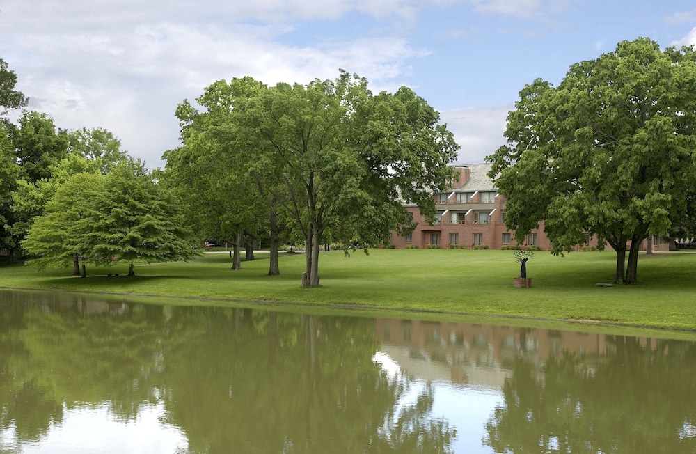 New Harmony Inn Resort and Conference Center - featured photo