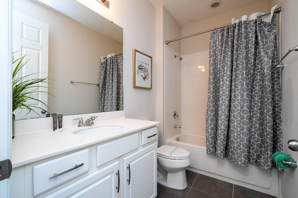 1543 CP Opulent 4BR Townhome: Private Pool Solara Resort - photo 16