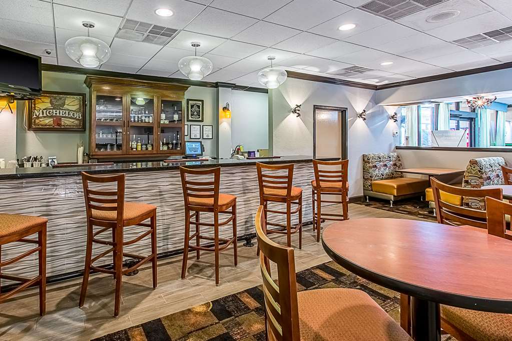 Clarion Inn Columbia Airport - photo 45