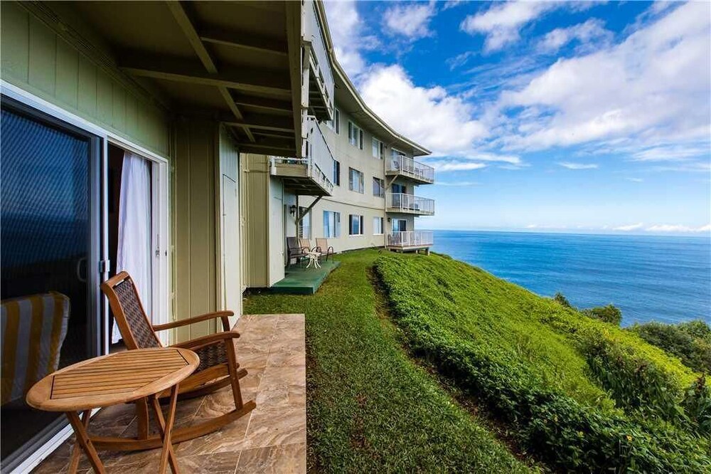 Alii Kai 4103 by RedAwning — 4-Star Luxury Hotel in Princeville, United States