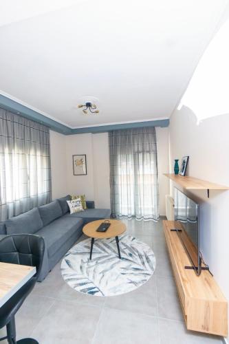 Stylish Urban Getaway by thesbnb — 4-Star Luxury Hotel in Thessaloniki, Greece