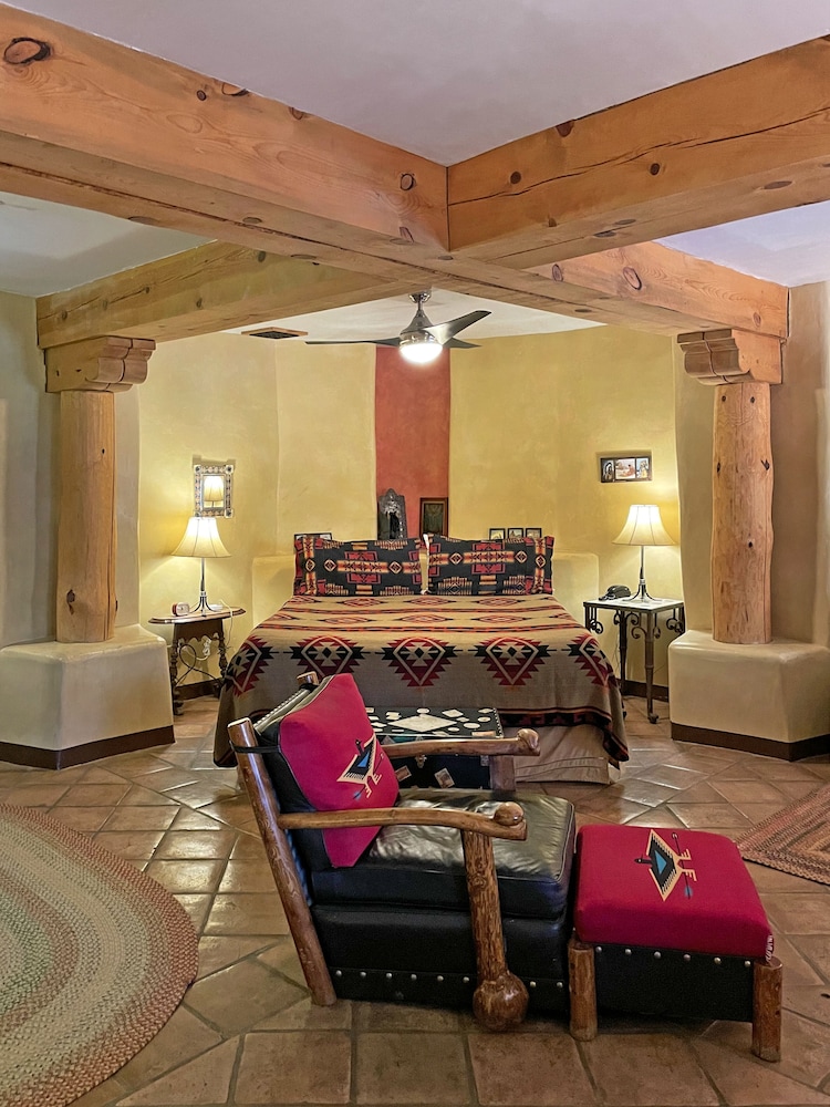 El Portal Sedona Hotel - photo 32