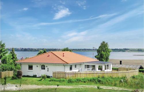 Holiday Home Kystsvinget — 4-Star Luxury Hotel in Jaegerspris, Denmark