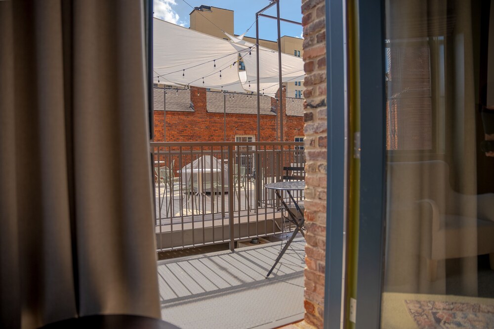 The Woodward Hotel - photo 44