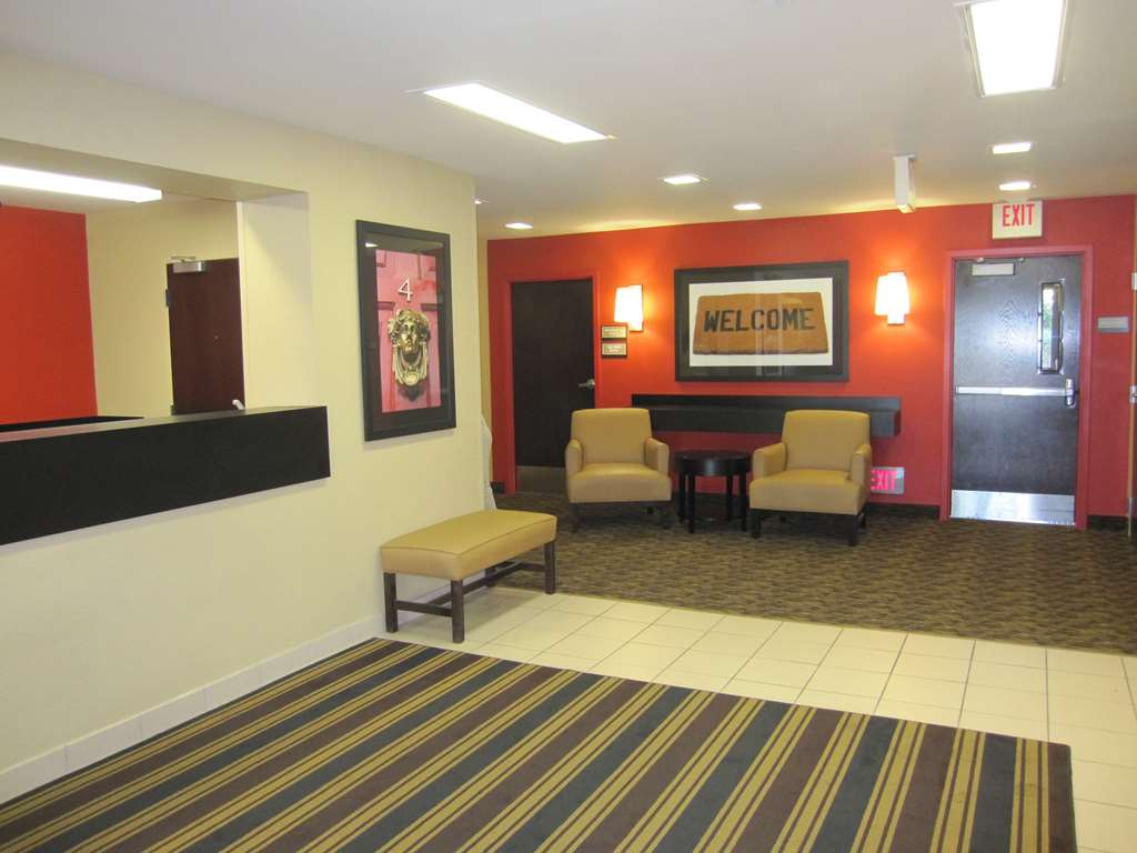Extended Stay America Suites Portland Vancouver - photo 2