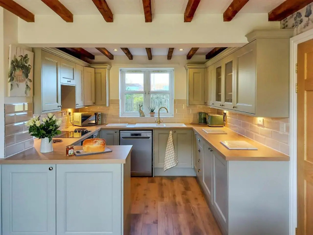 Brompton Lodge