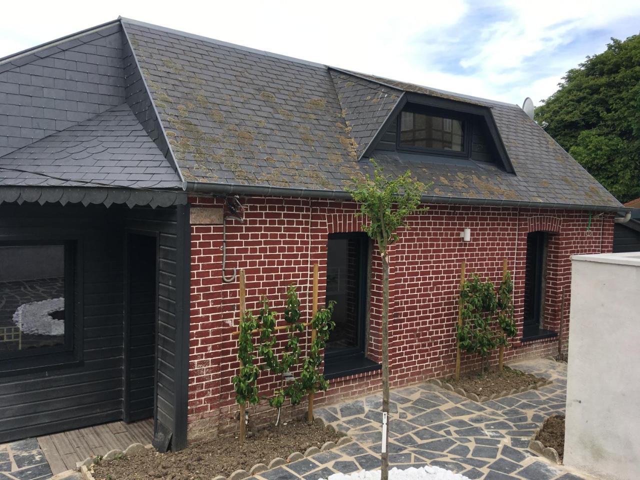 Le Mahonia in Yport, France