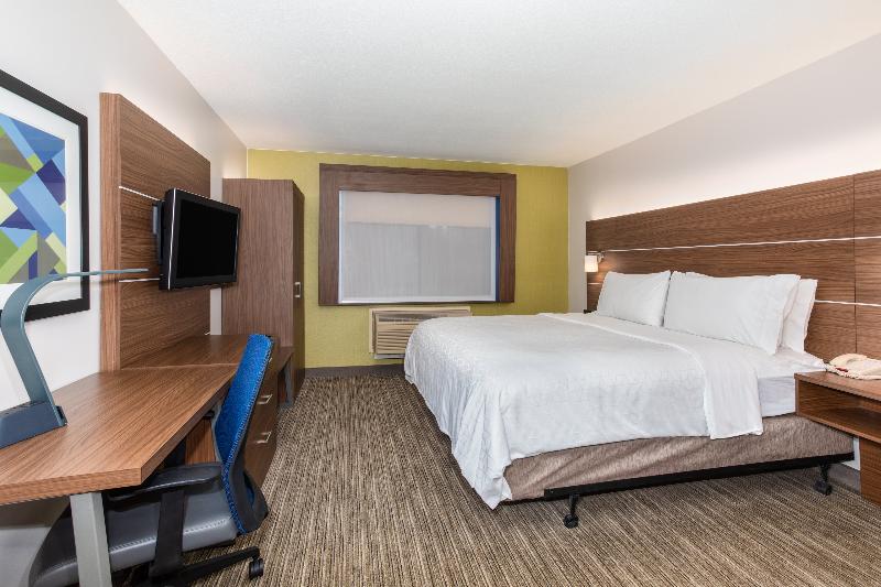 Sleep Inn & Suites Tempe ASU Campus - photo 28