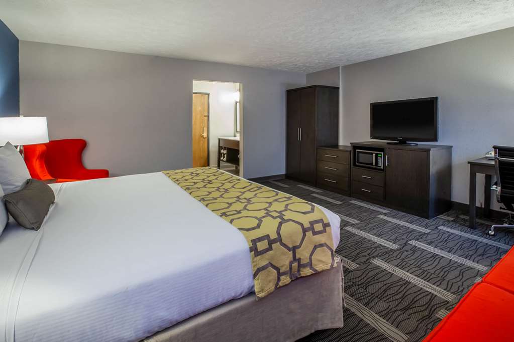 Baymont by Wyndham Traverse City - photo 23