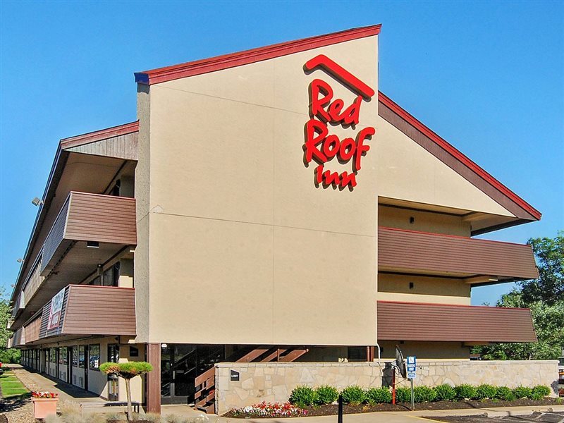 Red Roof Inn Akron - featured photo