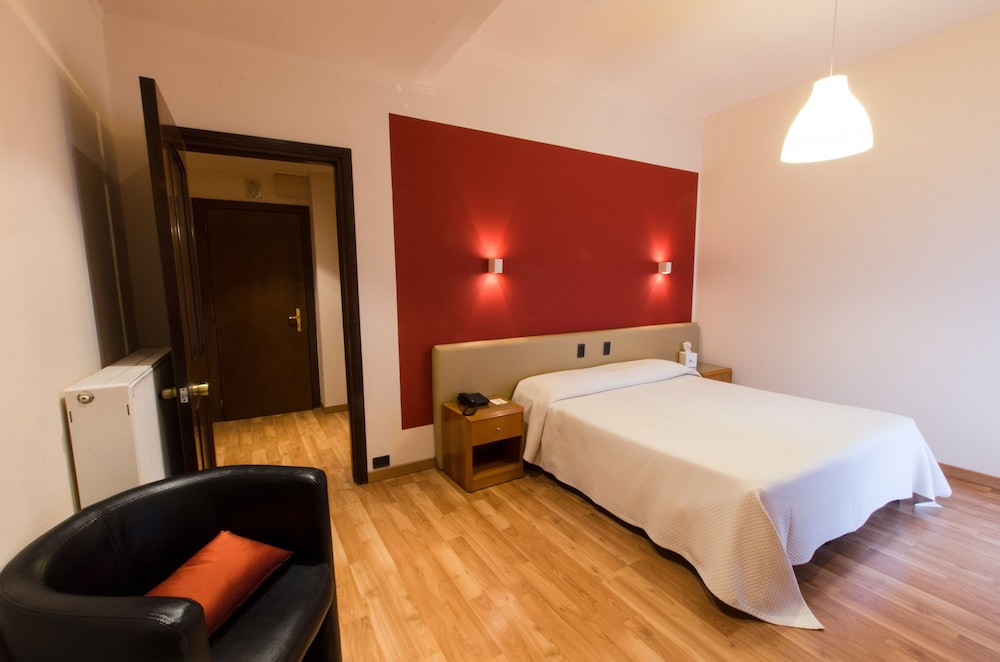 Astor Hotel - carbon neutral hotel in Genoa